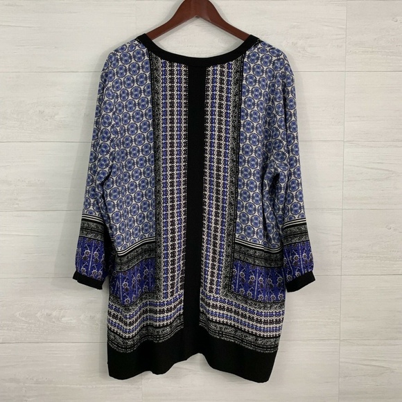 NYDJ Blue Bandanna Print Tunic Blouse - Picture 4 of 5